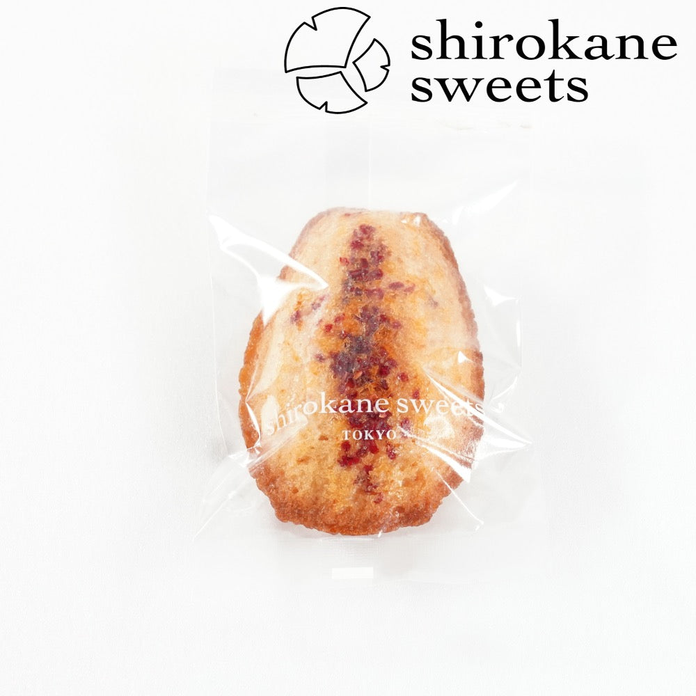 【メール便・ポスト投函】白金マドレーヌ(ベリー)4個入)【gifteeクーポン使用】(配送日時指定不可)