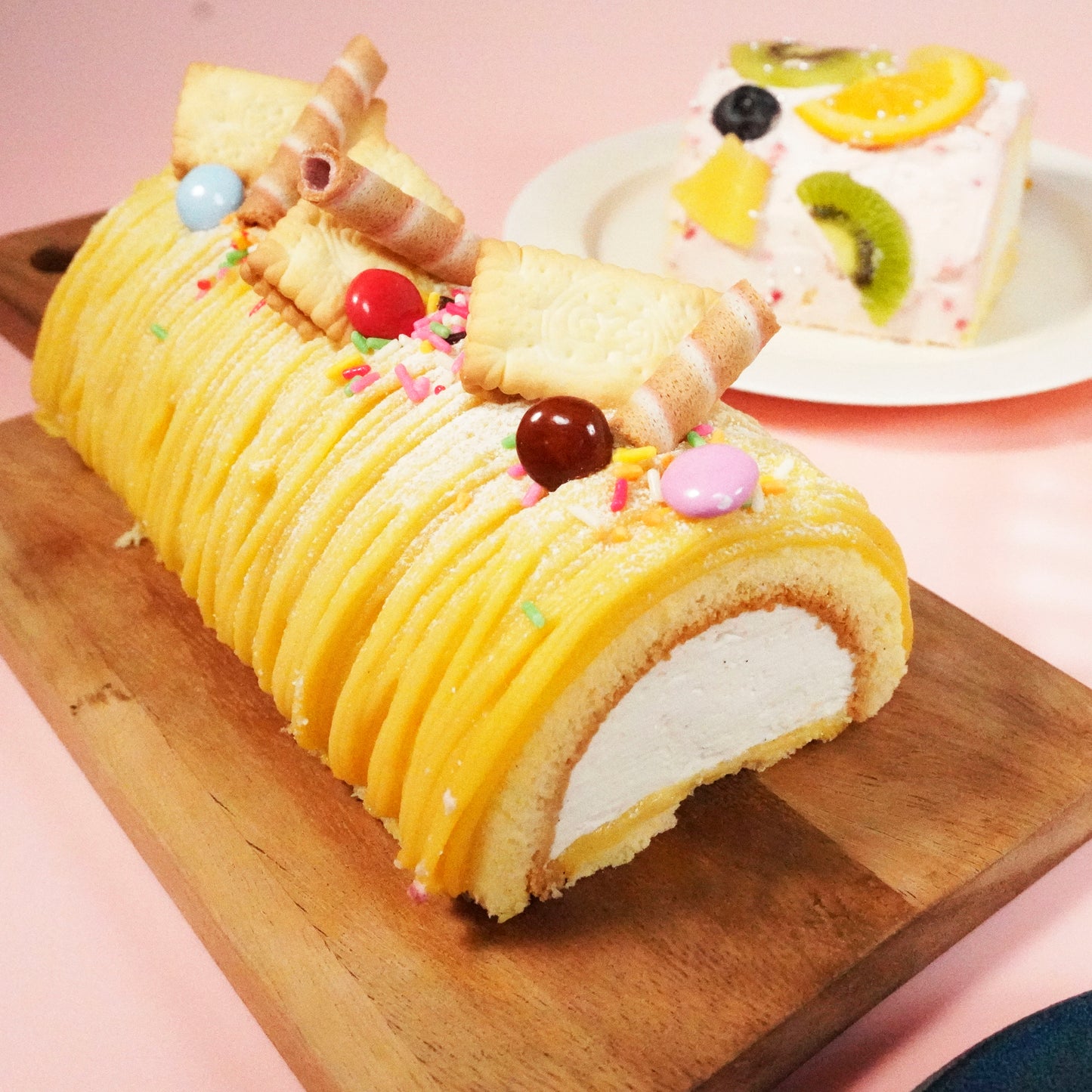 白金モンブランロール(芋) ハーフ