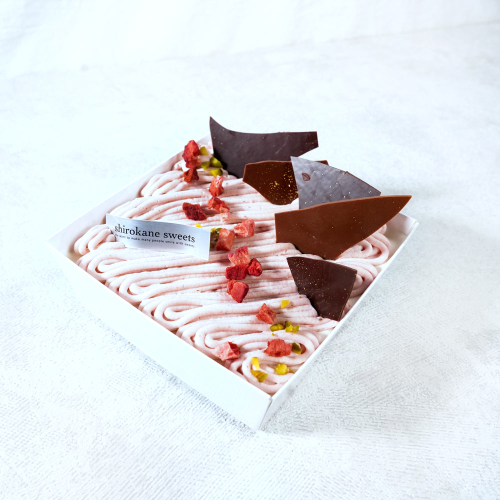 shirokane sweets TOKYO スイーツボックス ベリーの白金モンブラン