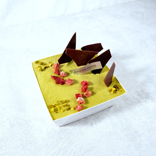 shirokane sweets TOKYO スイーツボックス 白金ミロワール ピスターシュ