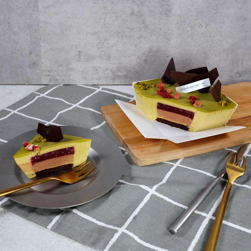 shirokane sweets TOKYO スイーツボックス 白金ミロワール ピスターシュ