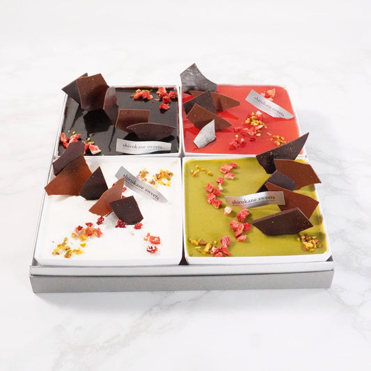shirokane sweets TOKYO スクエアスイーツ贈答用ギフトボックス 4種Mixスイーツアソート(ムースフロマージュ、ミロワールフランボワーズ/ショコラ/ピスターシュ)