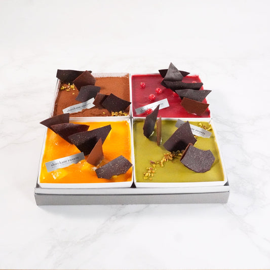 shirokane sweets TOKYO スクエアスイーツ贈答用ギフトボックス 4種ティラミスアソート(プレーン、マンゴーオレンジ、フランボワーズ、ピスタチオ)