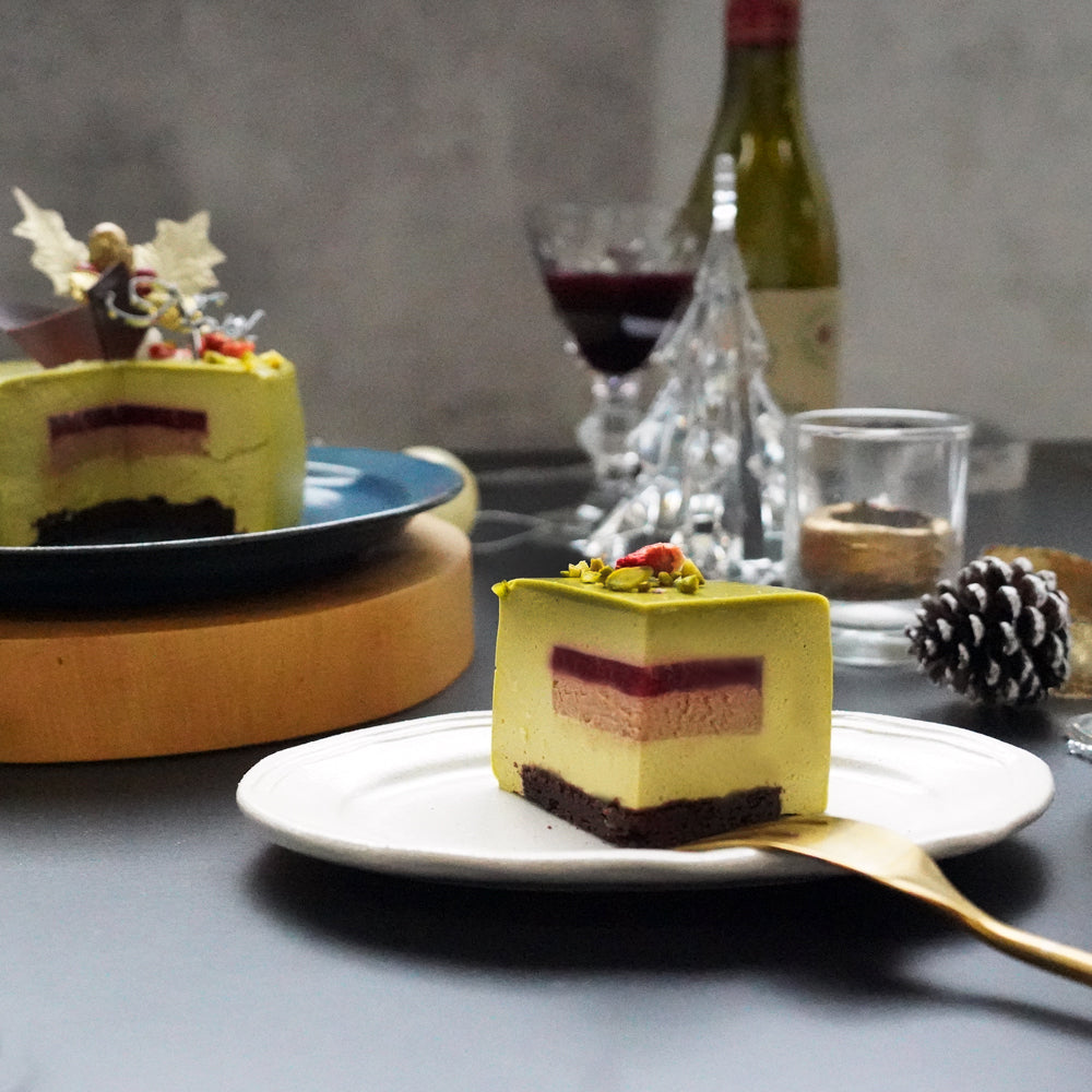 X'mas 2人用ペアホールケーキ 白金ミロワール(ピスターシュ)
