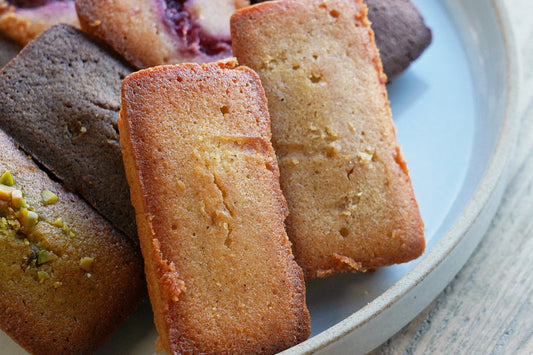 【送料込】白金フィナンシェ(プレーン)5個入(ポスト投函・配送日時指定不可)