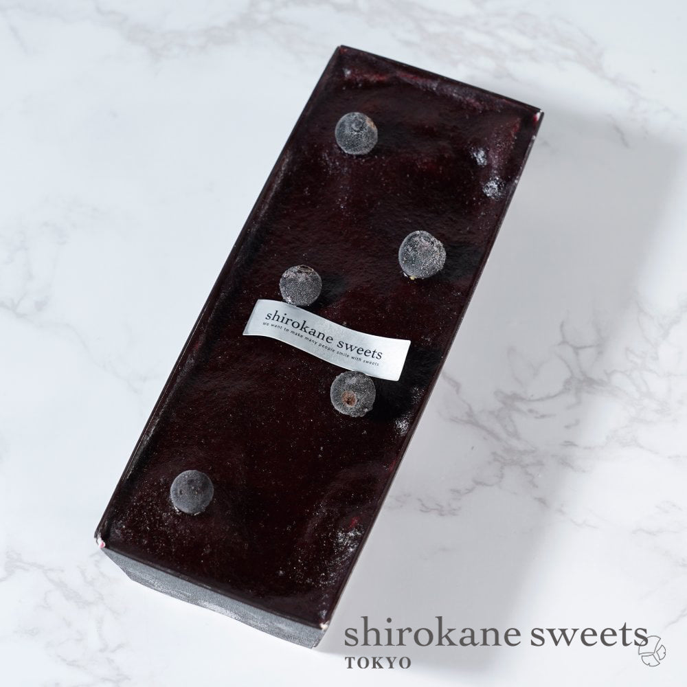 shirokane sweets TOKYO 白金プレミアムアイスケーキ（カシス）／sweets jewelry box（feeling of fun）