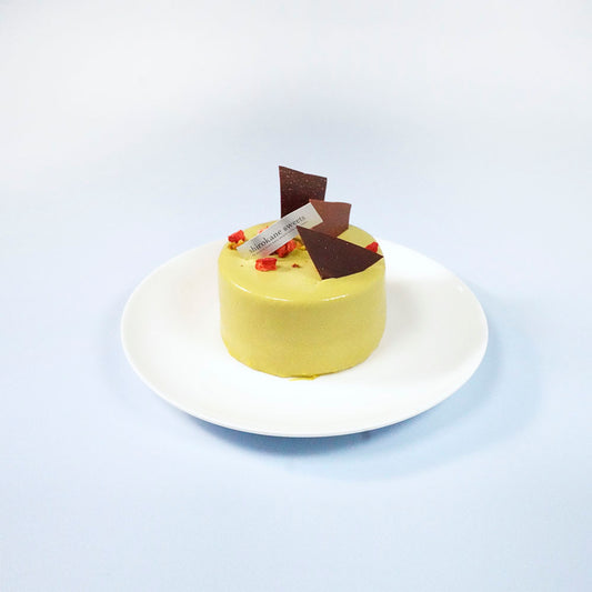 ２人用ペアホールケーキ　白金ミロワール（ピスターシュ）