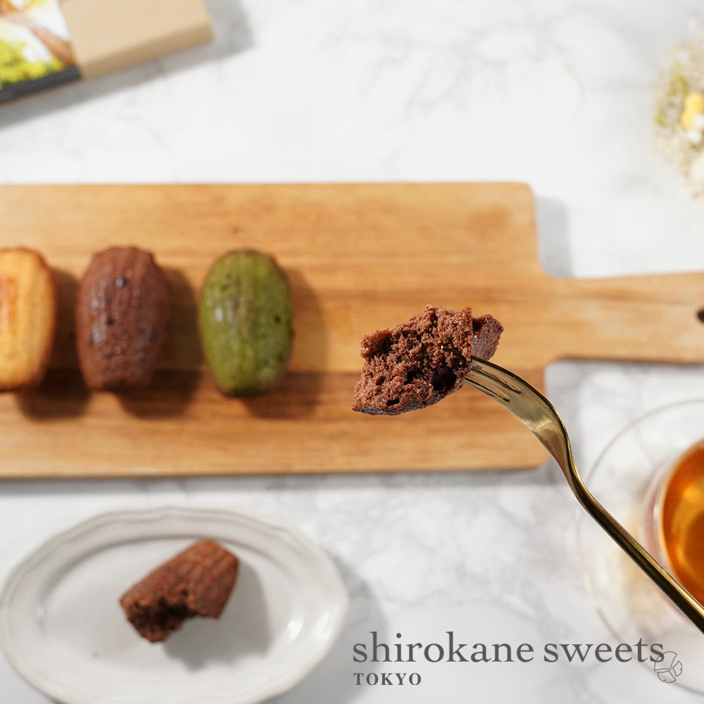 「送料無料」shirokane sweets TOKYO 白金マドレーヌ（ショコラ）　4個入（ポスト投函・配送日時指定不可）／GIFT FOR YOU シール付