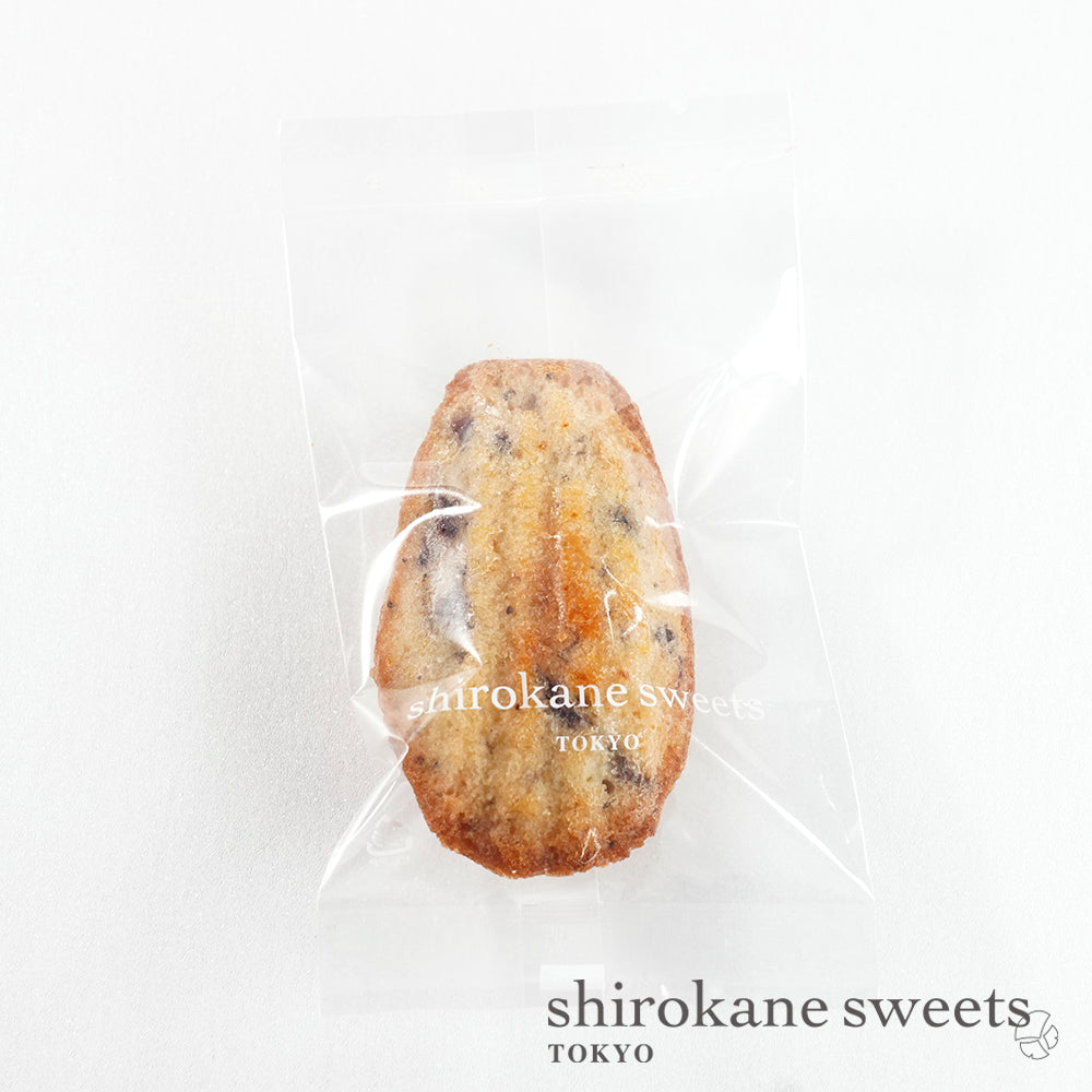 「送料無料」shirokane sweets TOKYO 白金マドレーヌ（ブルーベリー）　4個入（ポスト投函・配送日時指定不可）／HAPPY BITHDAY シール付